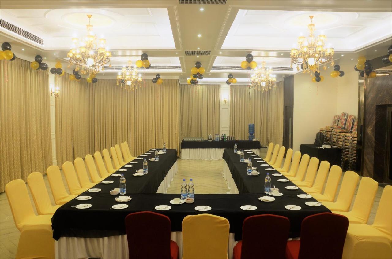 Hotel Rio Benaras Varanasi Exterior photo